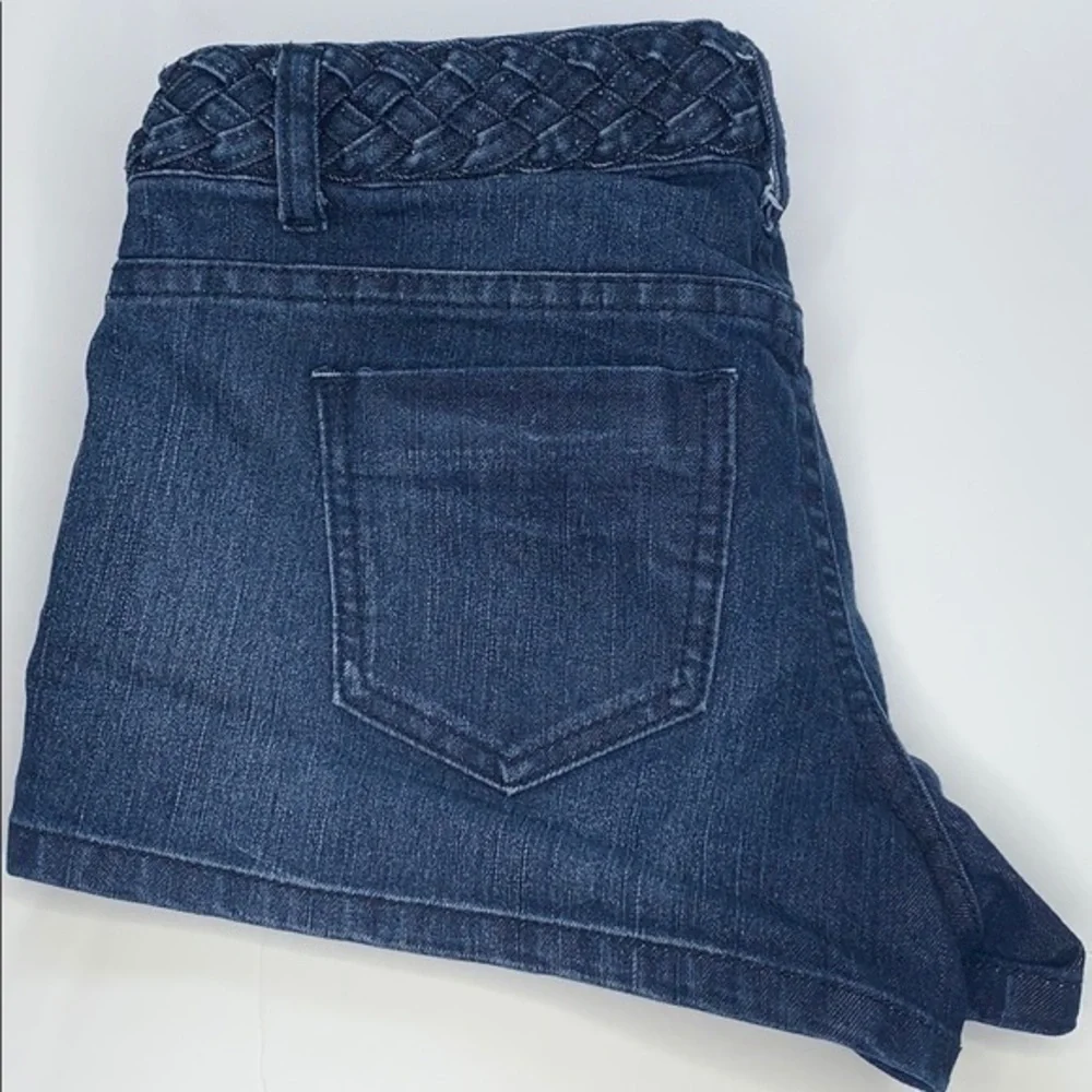 Forever 21 denim shorts